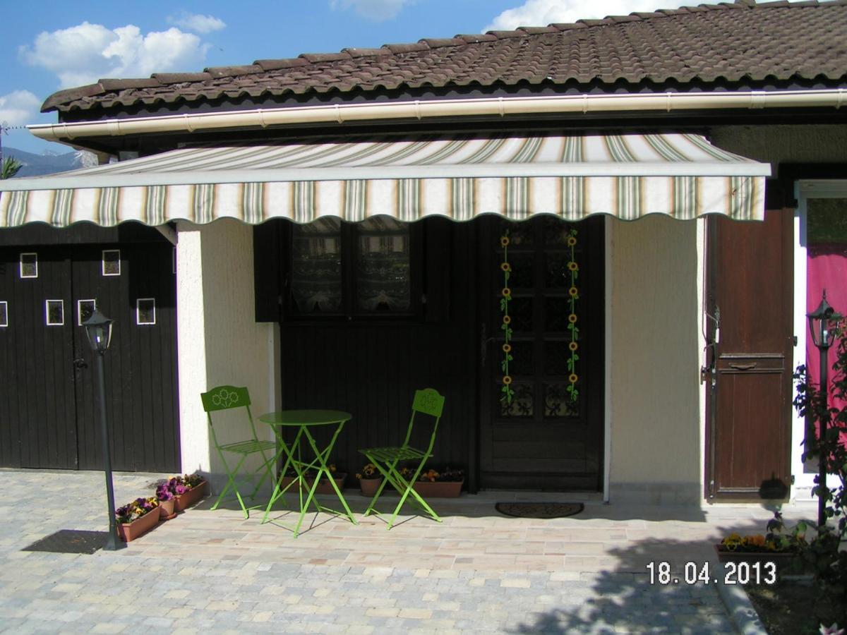 Les Champs Dores Noyarey Exterior foto